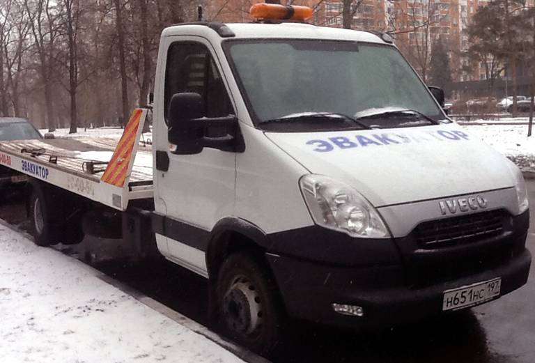 Заказать машину для перевезки груза из Екатеринбург в Кирово-Чепецк